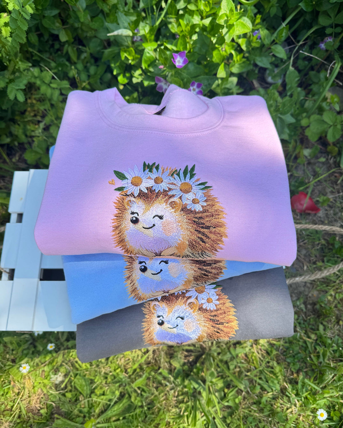 Daisy Hedgehog Embroidered Sweatshirt