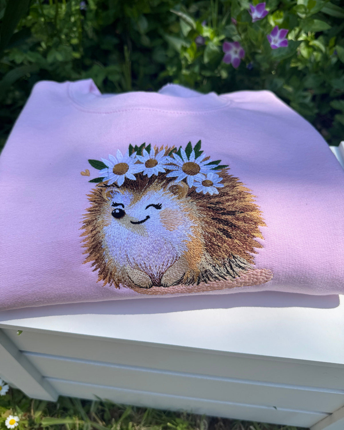 Daisy Hedgehog Embroidered Sweatshirt