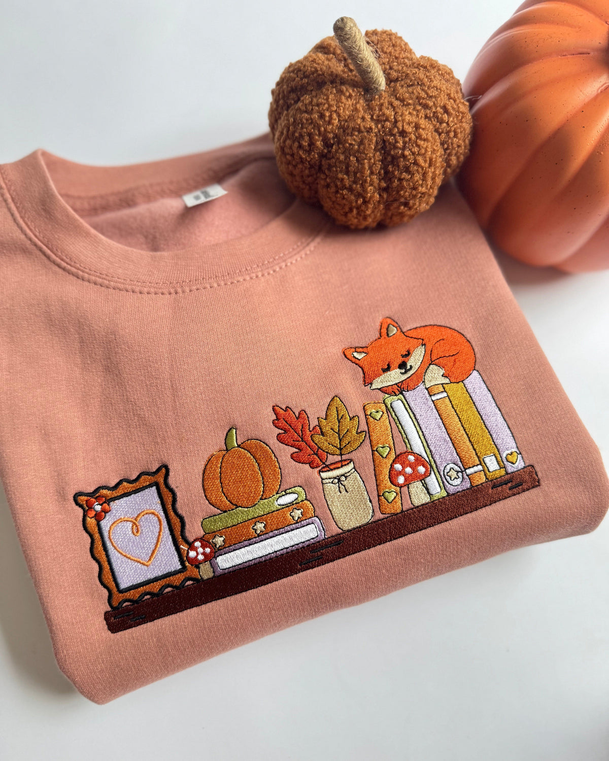 Autumn Bookshelf Embroidered Sweatshirt 