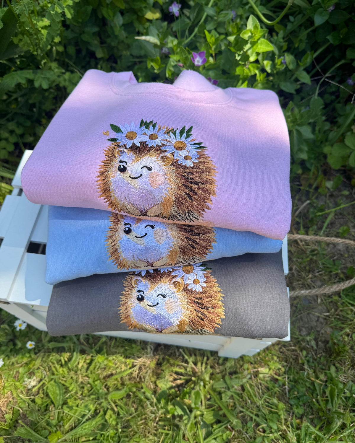 Daisy Hedgehog Embroidered Sweatshirt