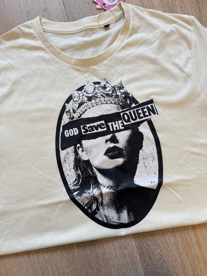 SWIFTIE God Save the Queen Vanilla Tee - SAMPLE SALE