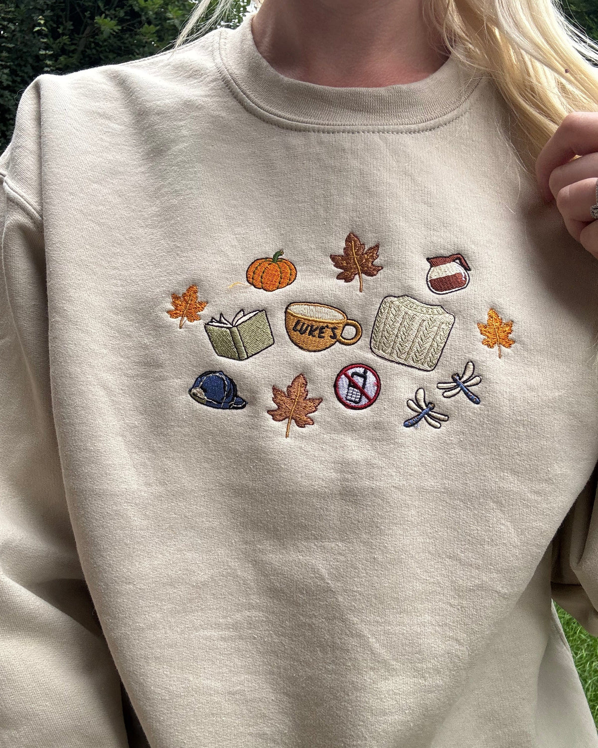 autumn sweatshirt, fall embroidered sweatshirt, cosy sweatshirt, pumpkin sweatshirt, book lover sweatshirt, coffee lover sweatshirt, autumn aesthetic clothing, embroidered crewneck, cosy fall outfit, pumpkin spice sweatshirt, autumn leaves sweatshirt, cottagecore sweatshirt, cosy reading sweatshirt, teacher autumn sweatshirt, fall fashion, booktok sweatshirt, embroidered fall crewneck, autumn gift for her, cosy season clothing, Halloween autumn sweatshirt