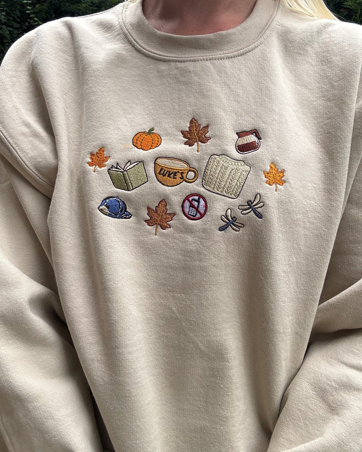 autumn sweatshirt, fall embroidered sweatshirt, cosy sweatshirt, pumpkin sweatshirt, book lover sweatshirt, coffee lover sweatshirt, autumn aesthetic clothing, embroidered crewneck, cosy fall outfit, pumpkin spice sweatshirt, autumn leaves sweatshirt, cottagecore sweatshirt, cosy reading sweatshirt, teacher autumn sweatshirt, fall fashion, booktok sweatshirt, embroidered fall crewneck, autumn gift for her, cosy season clothing, Halloween autumn sweatshirt