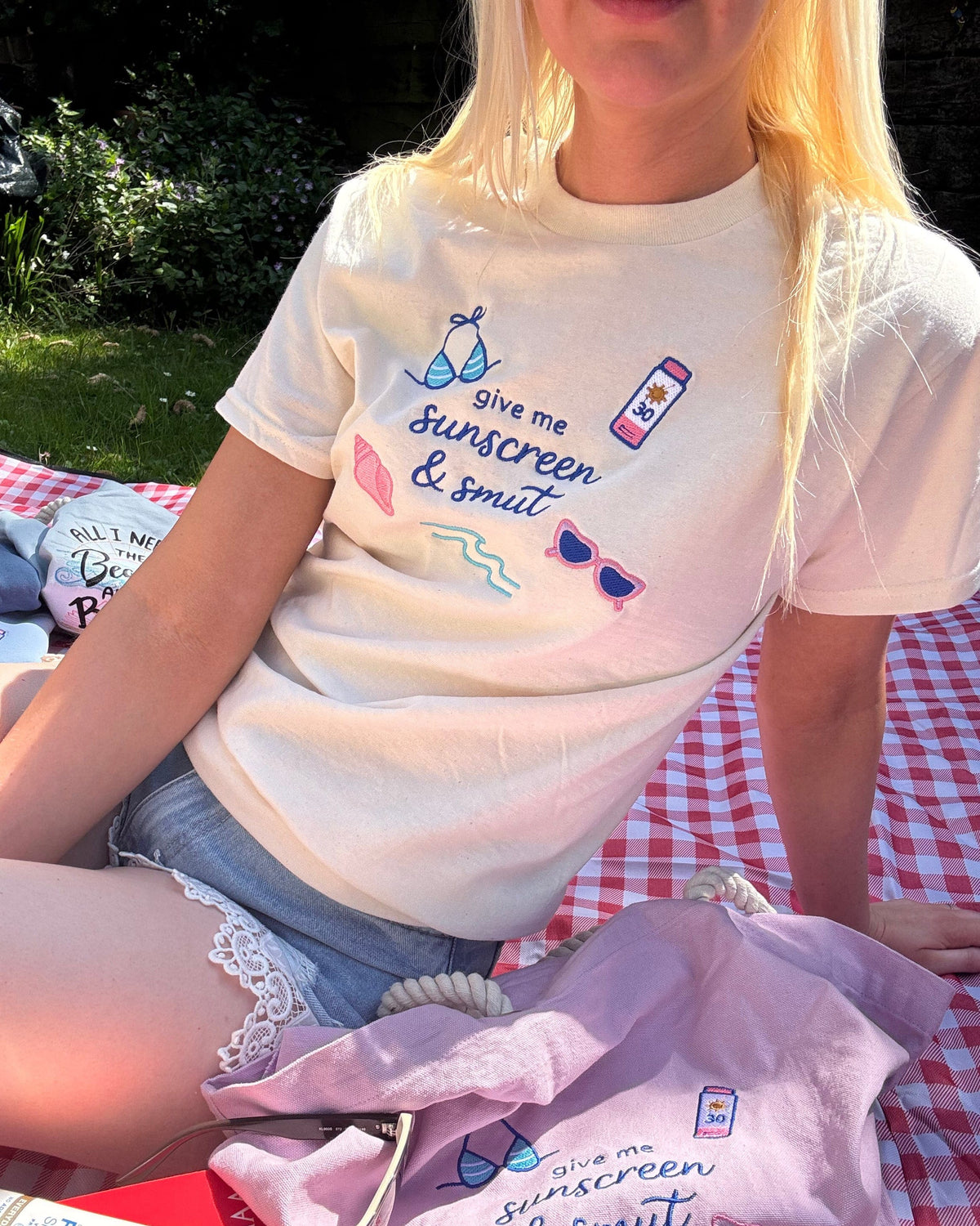 Sunscreen & Smut Bookish T-Shirt